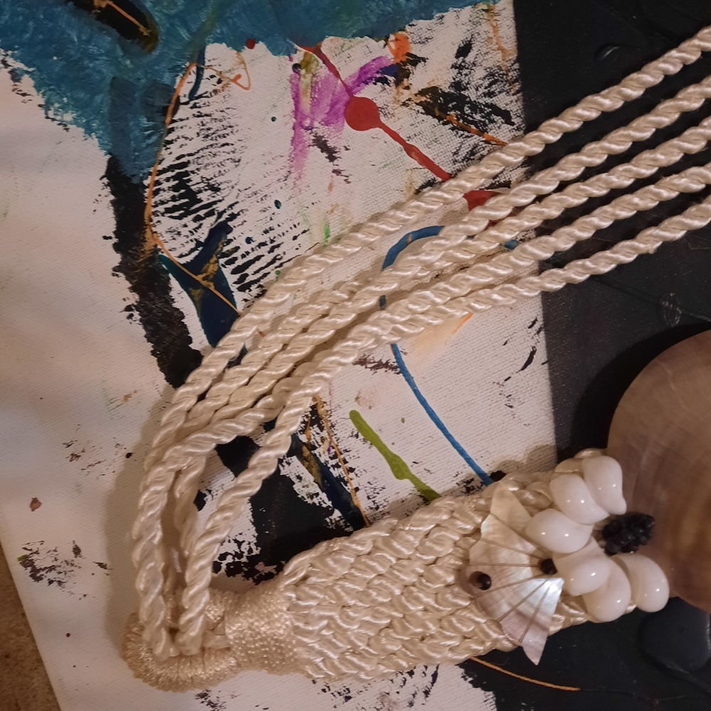 1980's rope belt w/ Mother of Pearl & shells - Picture 9 of 11